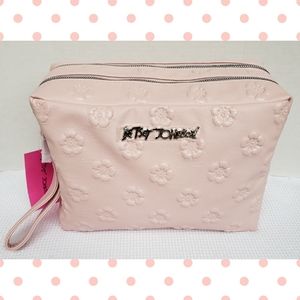 🌸Betsey Johnson Double Zip Cosmetic Bag🌸